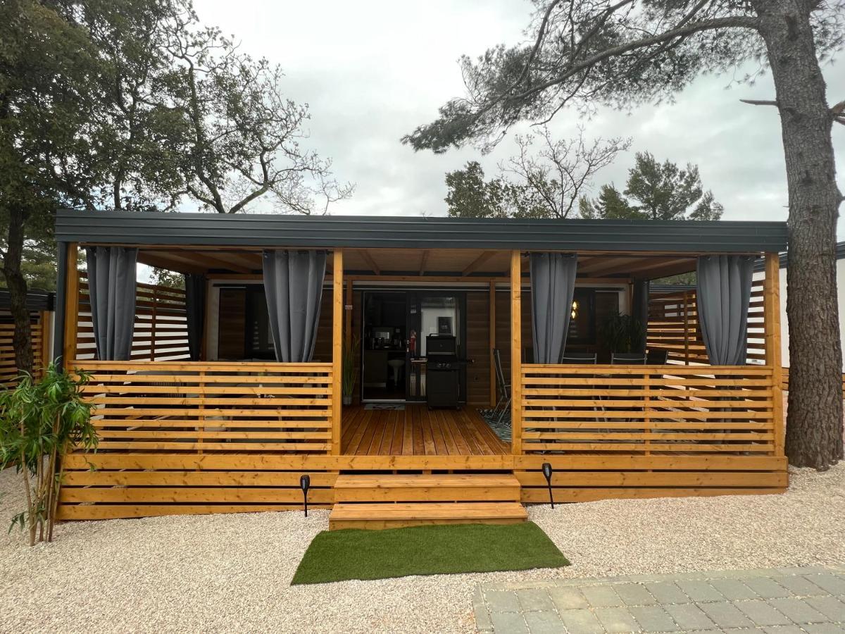Mobile Homes Malu Biograd Na Moru Buitenkant foto