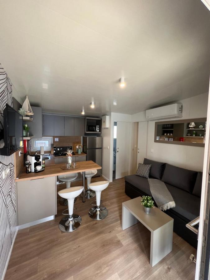 Mobile Homes Malu Biograd Na Moru Buitenkant foto