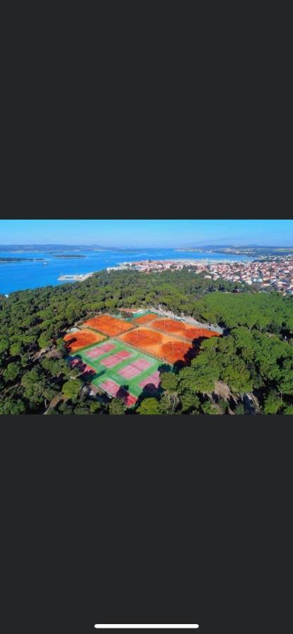 Mobile Homes Malu Biograd Na Moru Buitenkant foto